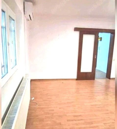 Vanzare apartament 2 camere Nerva Traian - Timpuri Noi Ideal Birou / Cabinet - Poză 3