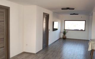 Apartament la casa  mobilat modern 90 mp utili Petfriendly Terezian - Poză 2
