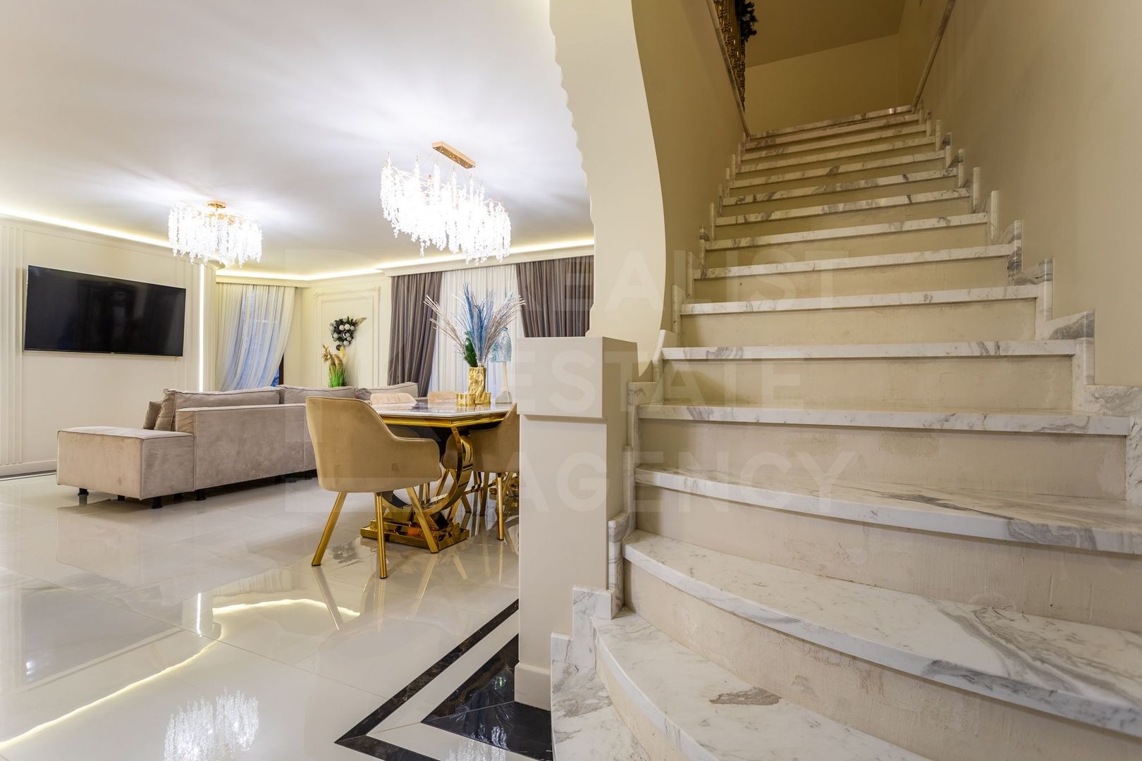 Vânzare, casă, 3 nivele, 300 mp+7,2 ari, str. Chișinău, Cricova - Poză 44