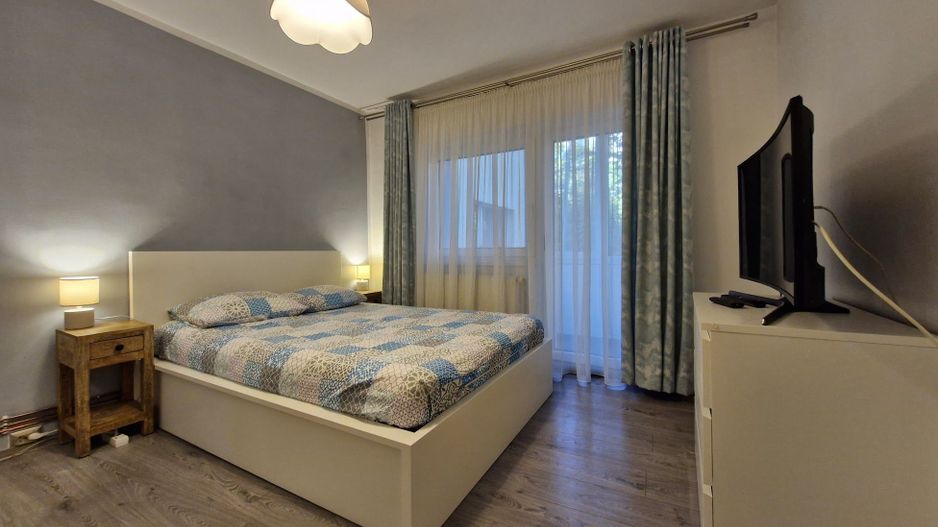 Apartament 3 camere  renovat in zona Lipovei - Poză 13