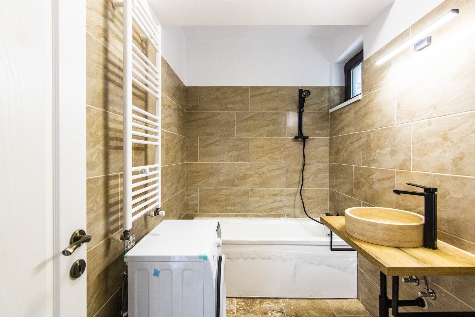 Valea Larga, Apartament 2 camere, decomandat, Bloc Nou, Comision 0%! - Poză 13