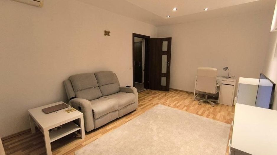 Apartament Luminos, 2 camere, Parcul Tineretului. Parcare. - Poză 8
