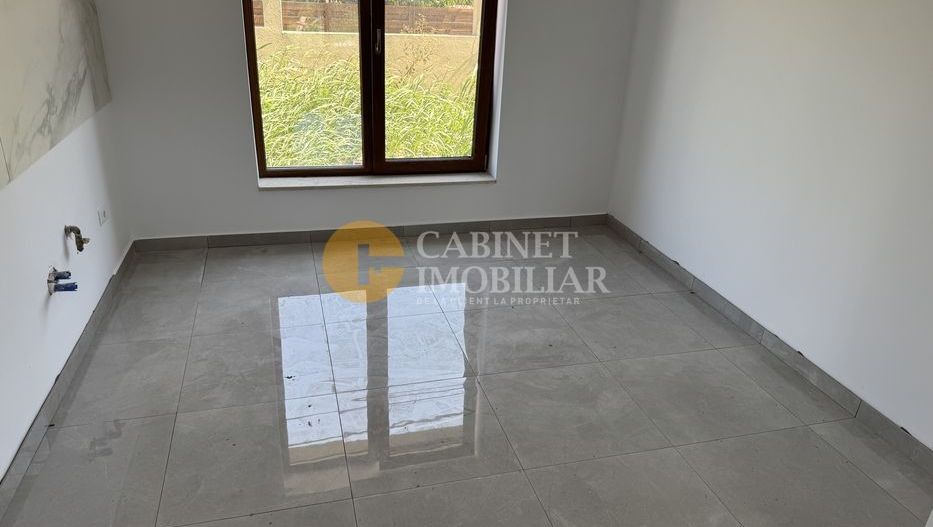 Casa PREMIUM la Asfalt - Garaj - 4 camere 2 bai - INTABULATA - Poză 6