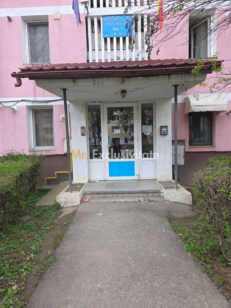 Vand apartament 2 camere zona centrala - Poză 7