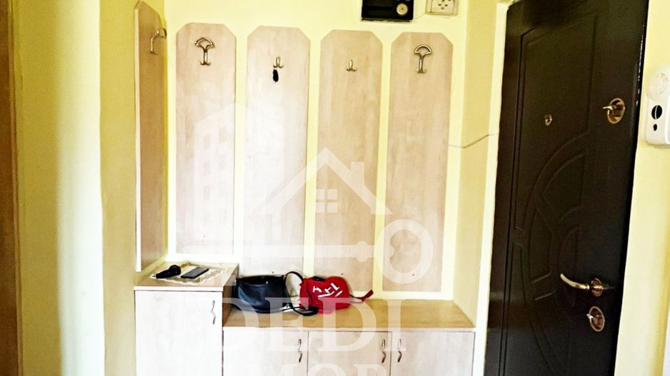 Apartament cu 3 camere de inchiriat, zona Rogerius, Oradea - Poză 10