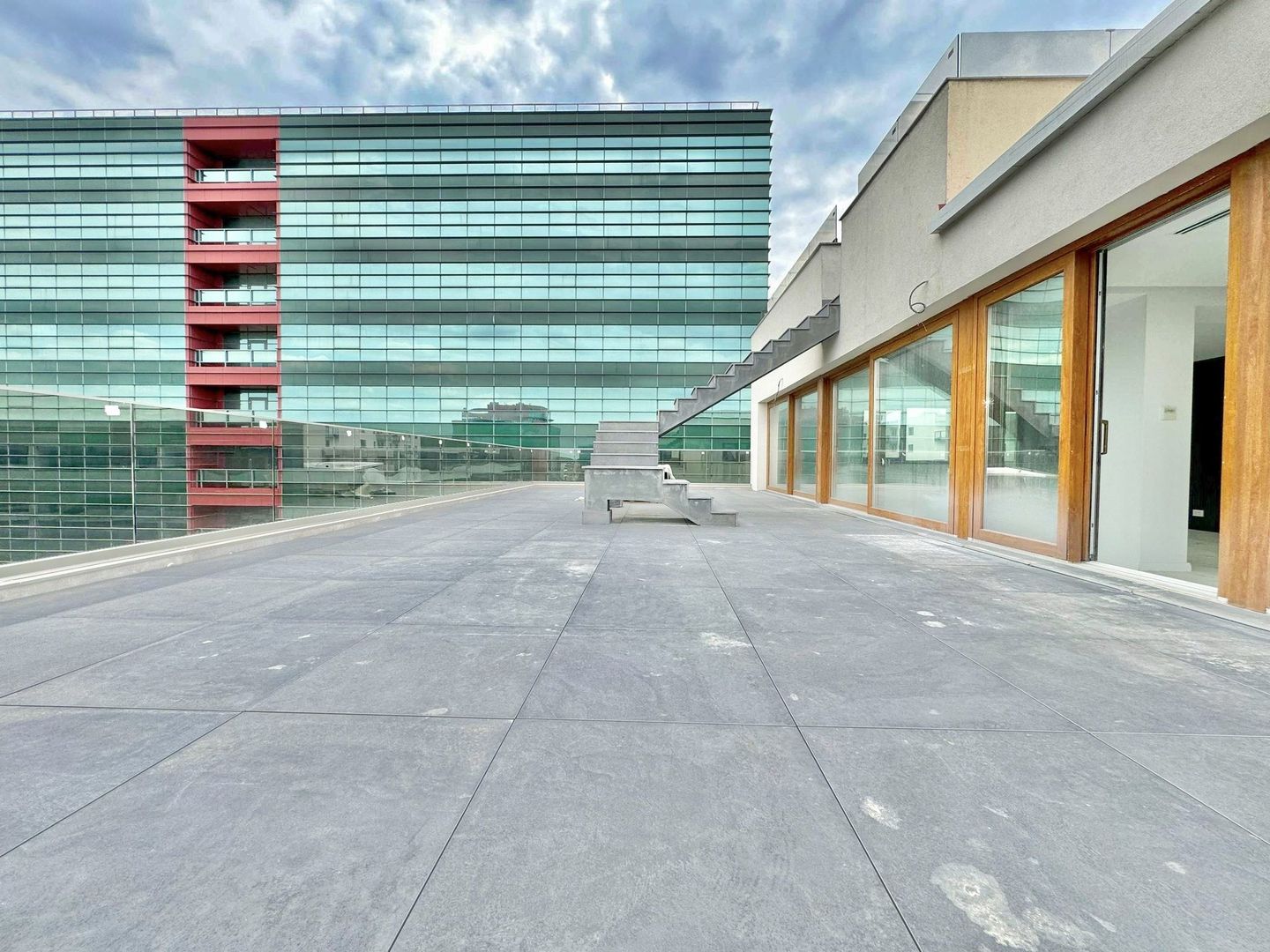 Penthouse 4 camere cu rooftop 150mp - Poză 21