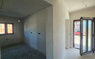 Casa noua 4 dormitoare, spatiu bun pentru familie - Poză 2
