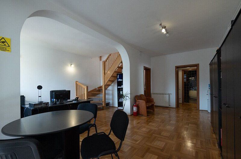 Vila cu 750 mp utili si teren de 1.480 mp in Erou Iancu Nicolae - Poză 28