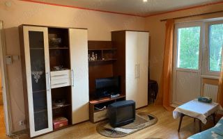 De închiriat apartament cu 3 camere – Brașov, cartier Astra (Metrom) - Poză 2
