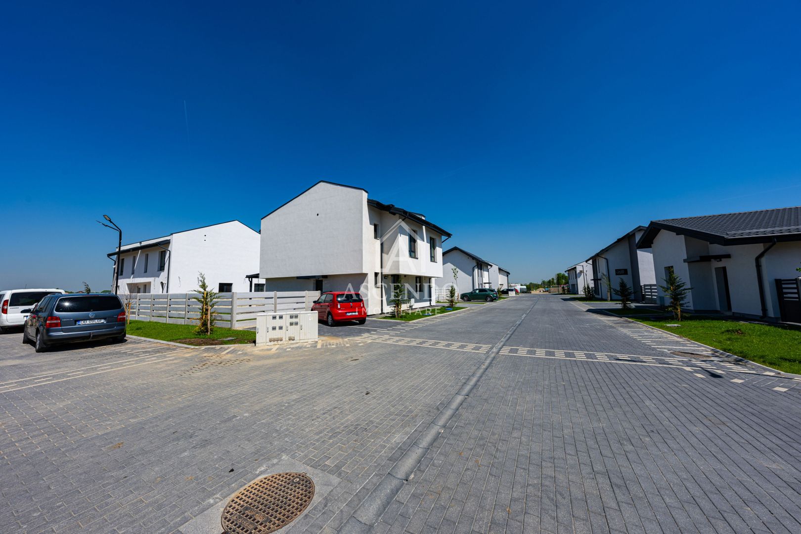 Case noi în Măgurele cu grădină proprie, parc privat și finisaje premium - Poză 18