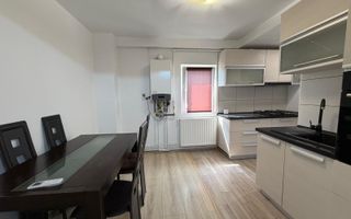 2 camere | centrala proprie | etaj intermediar | zona excelenta | - Poză 6