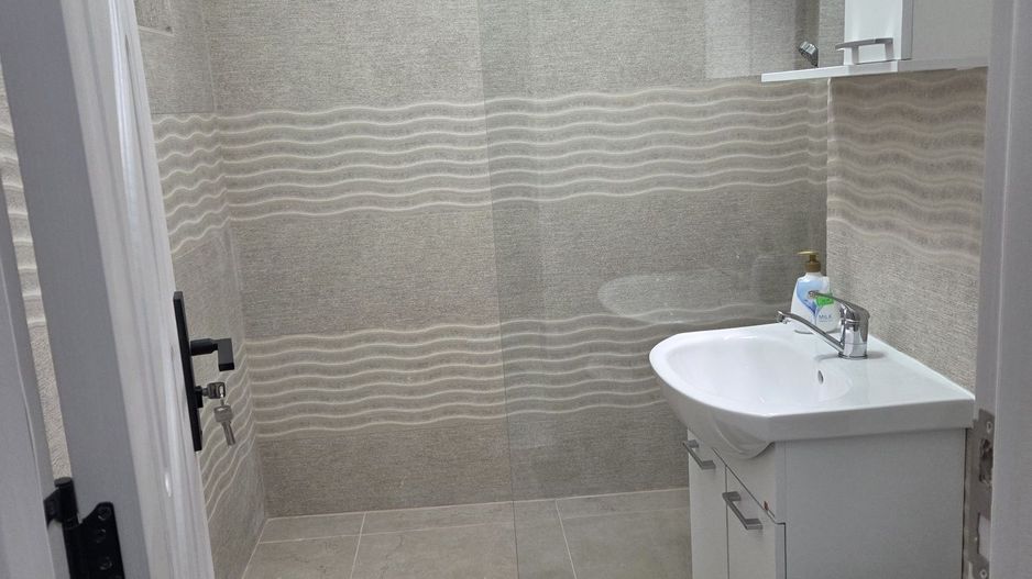 DE INCHIRIAT apartament 2 camere - Colentina - Poză 5