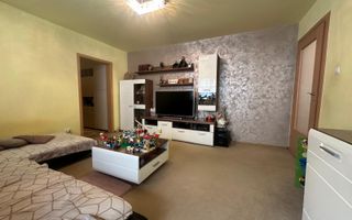 3 camere | centrala proprie | boxa | mobilat si utilat | zona excelenta | - Poză 1