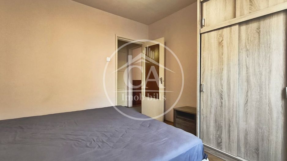 Apartament de vanzare cu 3 camere  in zona Centrala, Oradea - Poză 5