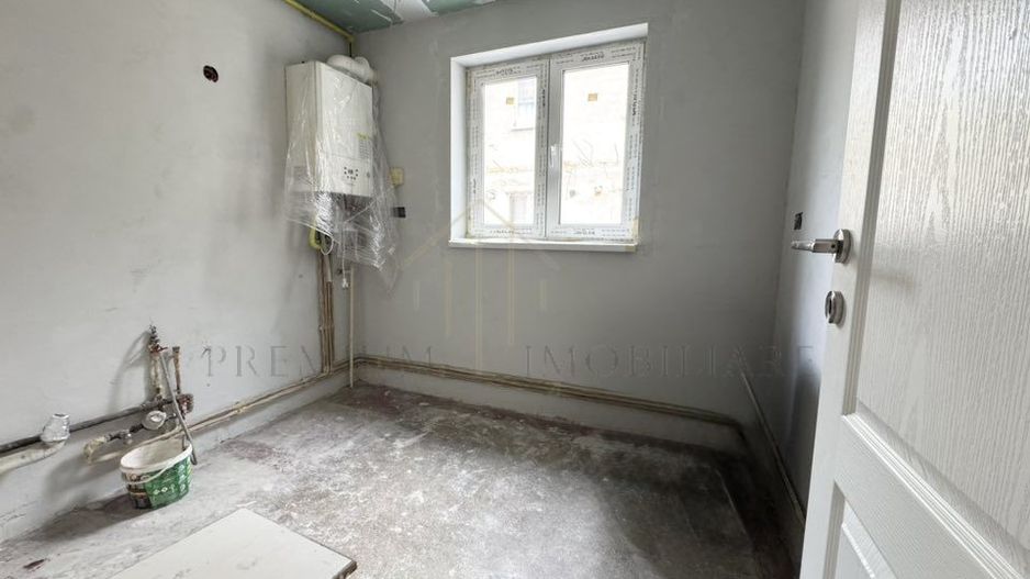 Apartament 2 Camere - Zona de sus - Poză 2