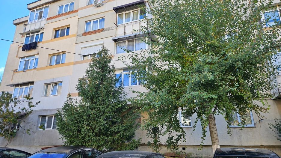 Apartament de Vânzare, Mioveni – Ideal pentru un Nou Început - Poză 3