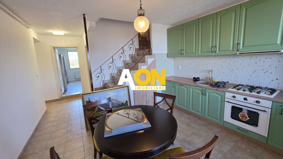 Apartament 5 camere, renovat, 68 mp utili + mansarda 52 mp,  Cetate - Poză 5