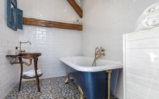 Proprietate unică de închiriat | Ultra-central, la 2 minute de Piața Sfatului - Poză 20