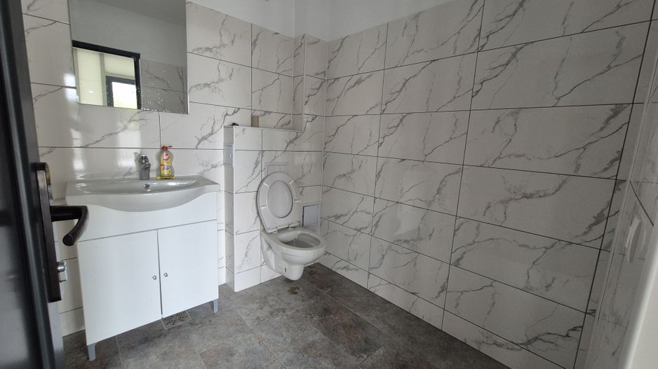 Spatiu comercial 125 mp utili + 100 mp terasa - Basarabia - Muncii - Poză 4