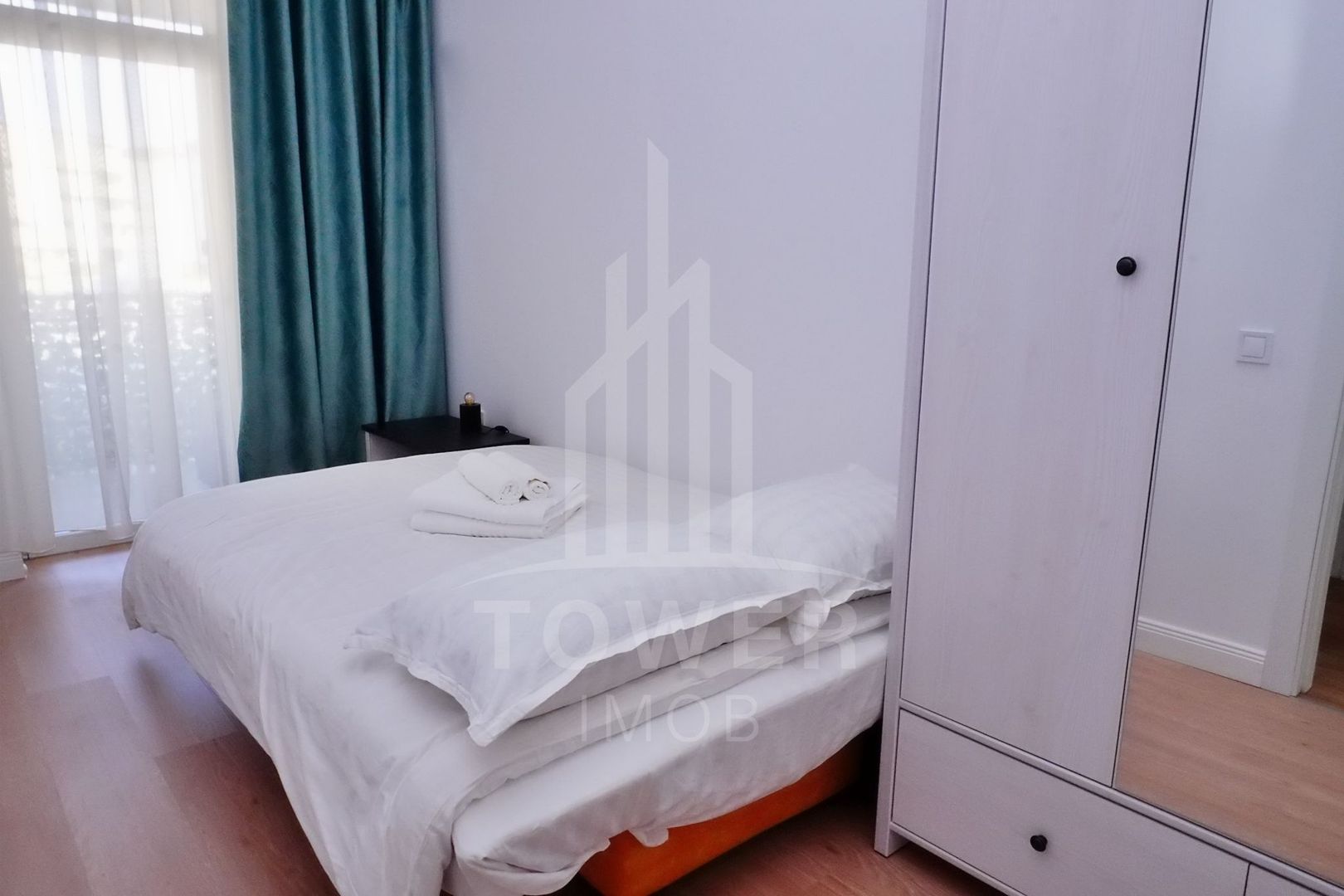 Apartament 3 camere, 2 băi, 2 balcoane, loc de parcare. - Poză 5