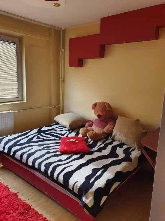 De vanzare apartament 2 camere Lujerului - Poză 2