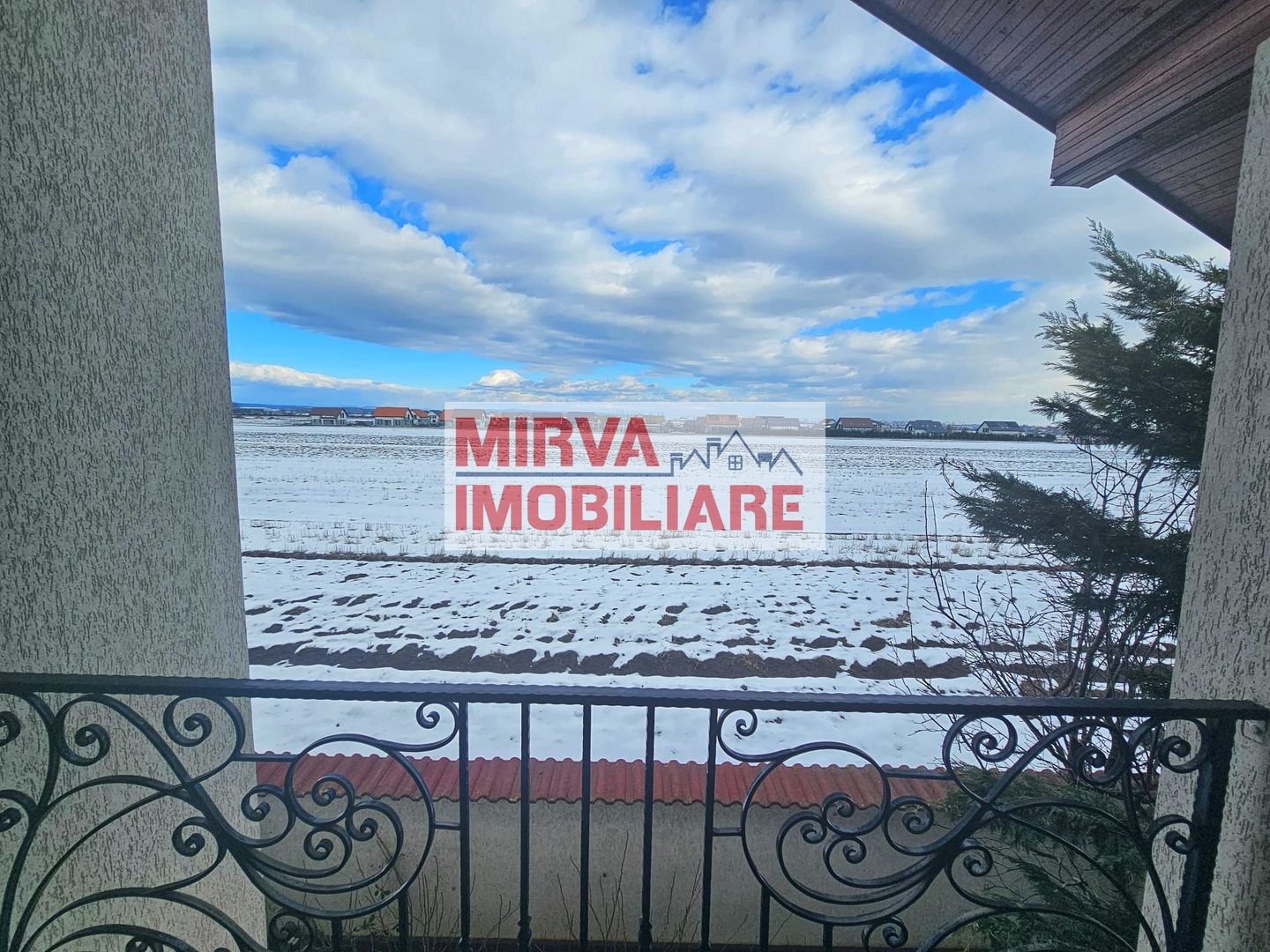 Vilă spațioasă Strejnicu S+P+1E+M, 8 camere, garaj, teren 595 mp - Poză 51