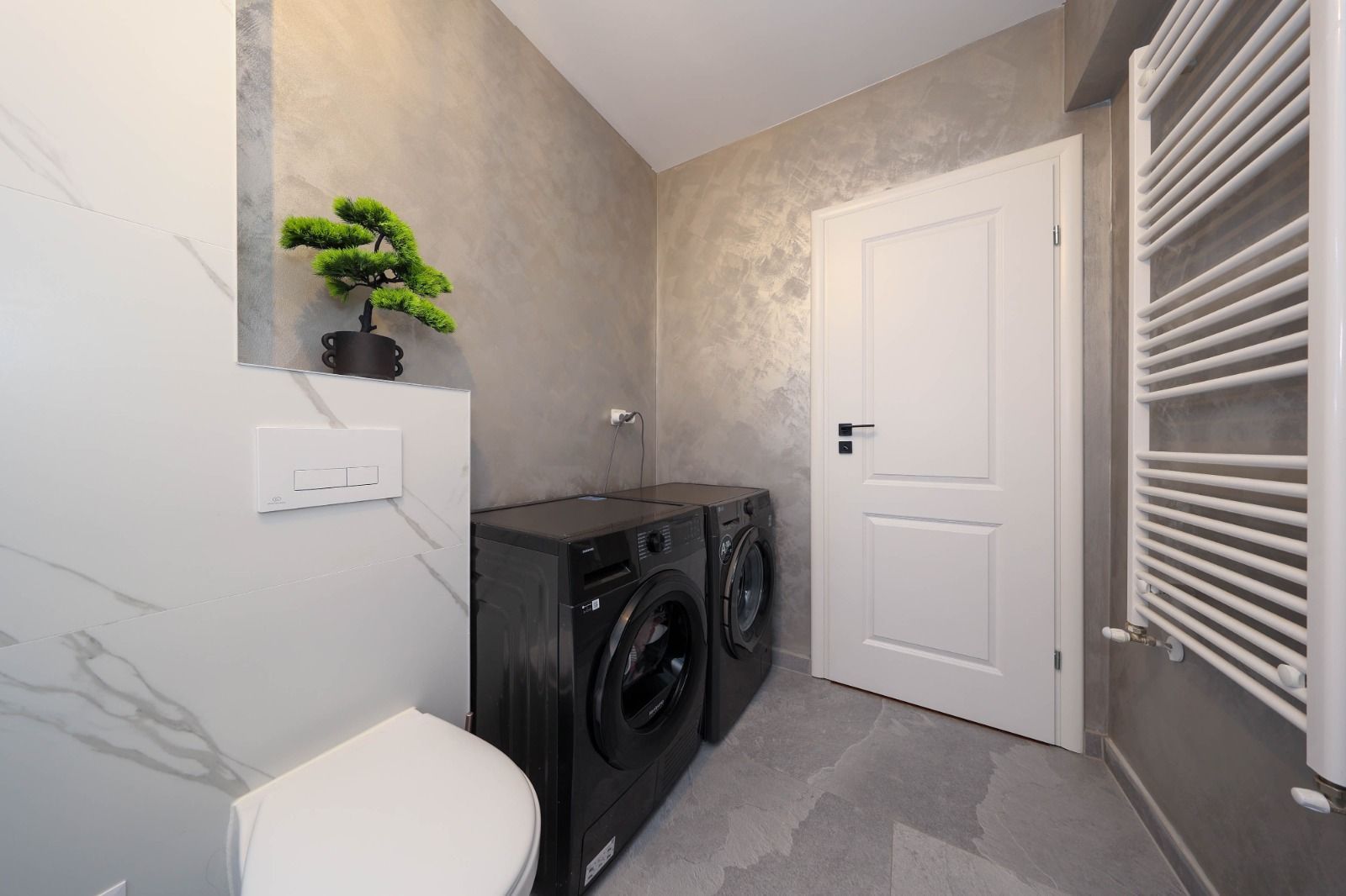 Apartament modern cu 3 camere de vânzare în Complexul Rezidențial Vivamus - Poză 24