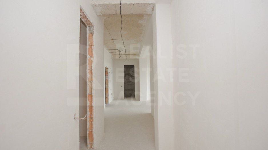 Vânzare apartament 102  mp, strada Basarabia, Ialoveni - Poză 9