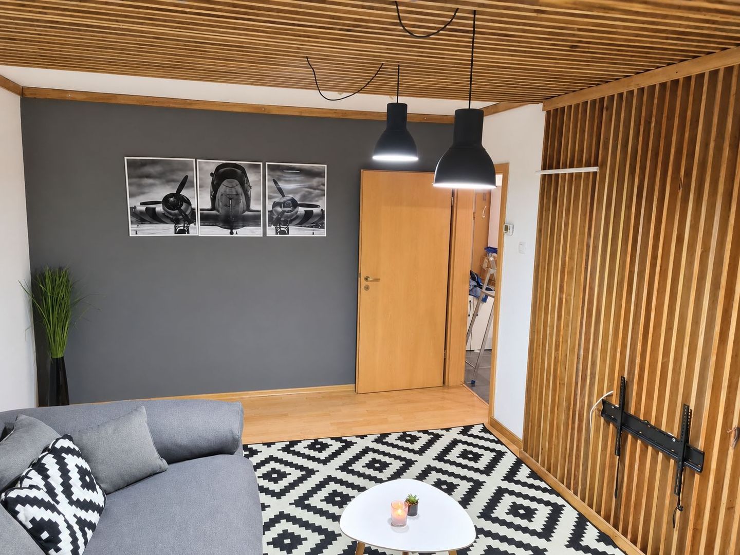 Soarelui-Gen 30 | 3 Camere |  Decomandat | Etaj 1 | 2 Băi | Centrală Proprie - Poză 3