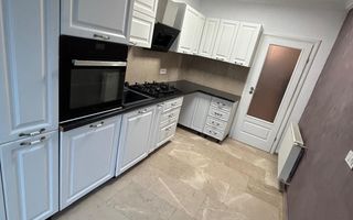 Apartament 2 camere si curte Damaroaia - Poză 3