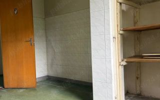 Vanzare apartament 4 camere, decomandat, etaj 1 - Rahova, Sos.Salaj - Poză 10