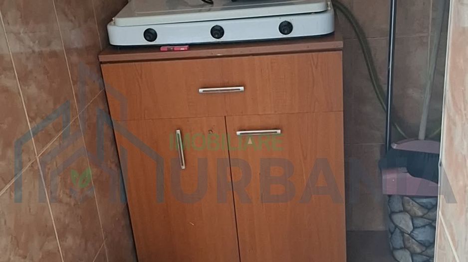 Garsonieră de închiriat în Pitești, zona Războieni - Poză 3