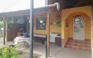 Vând casă în centru Loc Belcesti jud Iași - Poză 4