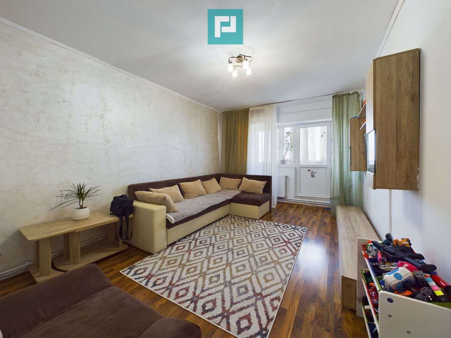 Apartament 2 camere Intim - Poză 1