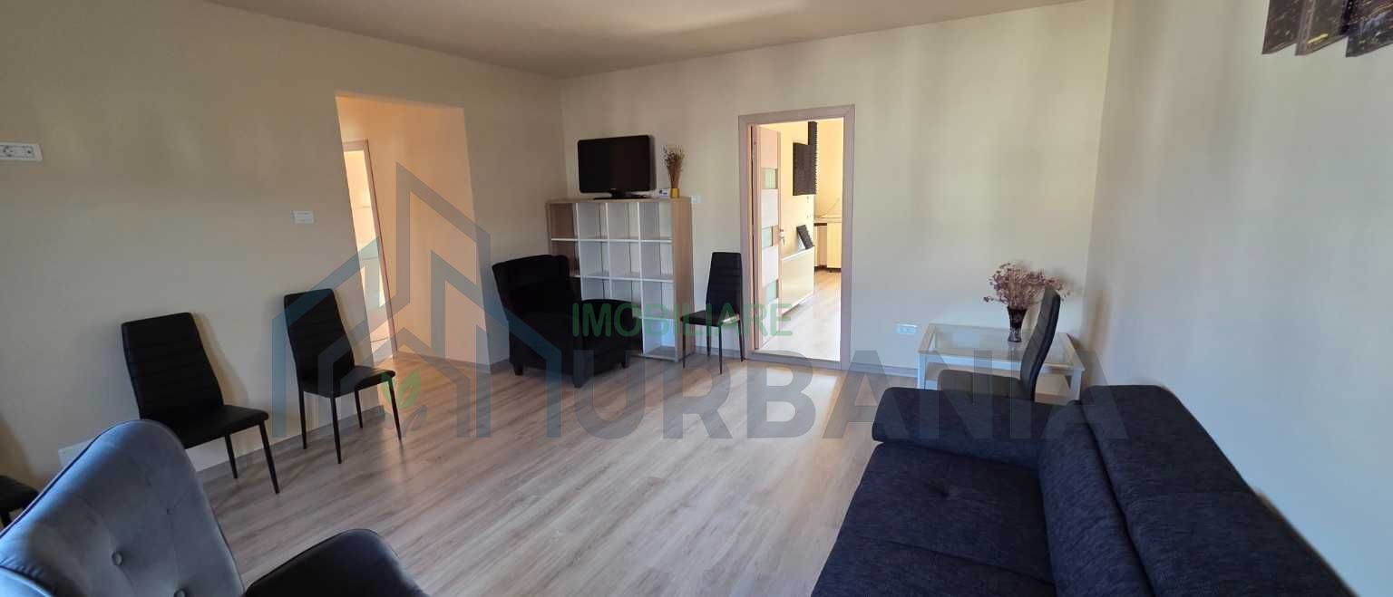 Spațiu comercial sau apartament 3 camere cu mansardă și parcare, Valea Adâncă, str. Bazei nr. 14 - Poză 7