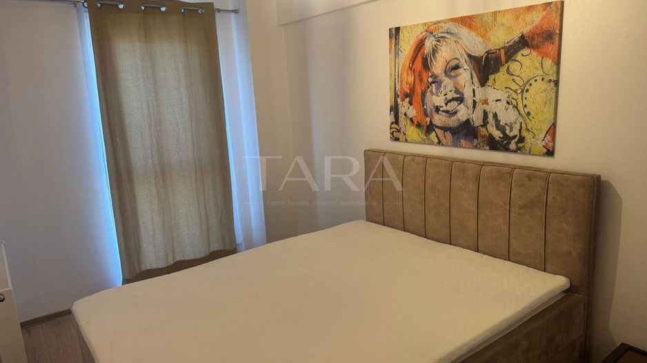 Apartament cu 2 camere, renovat, parcare subterană, zona Lombului. - Poză 8