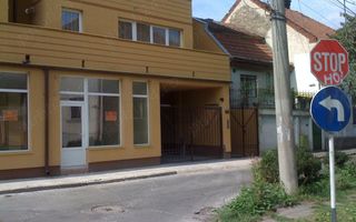 Vanzare apartament 2 camere central - Poză 1