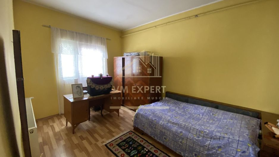 CASA 5 CAMERE, TEREN 360 MP, CENTRU, CAMPULUNG - Poză 14