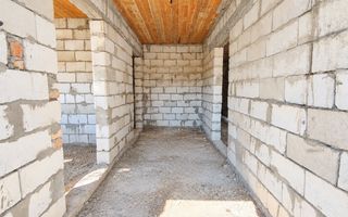 CASĂ GENEROASĂ CU 3 CAMERE – 90 m² | 17 ARI| ANENII NOI - Poză 7