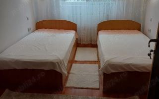 Apartament 4 camere, decomandat, etaj 3/4 - IC Frimu - Poză 8