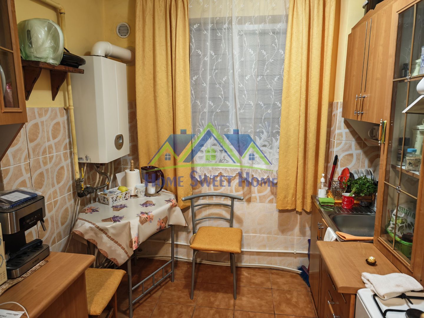 Apartament 3 cam., etaj 1– ideal pentru locuit, M6 Nord - C 1-4, neg.! - Poză 2