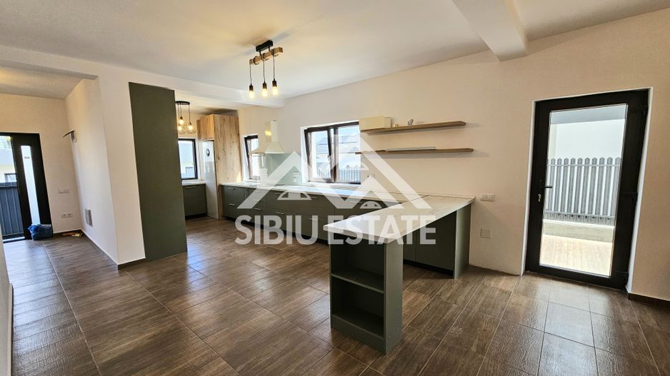 Casa mobilată 4 camere  Sibiu Calea Cisnadiei, NOU - Poză 11