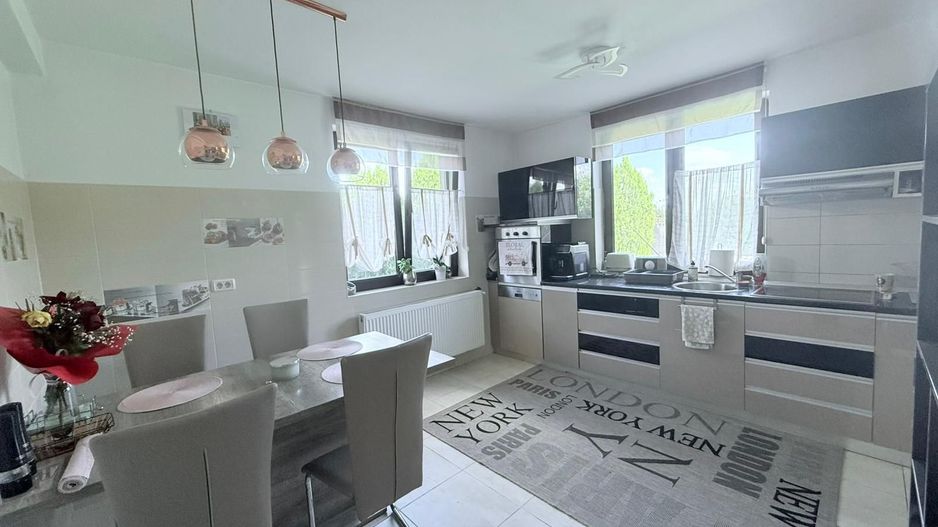 VILA MODERNA P+1 140MP CURTE 400MP BRAGADIRU CENTRAL - Poză 5