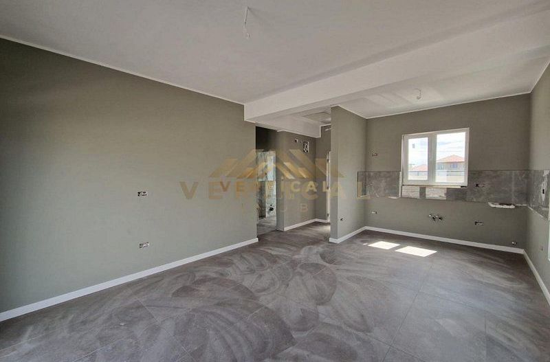 Casa individuala cu 3 camere in comuna Berceni - Poză 3