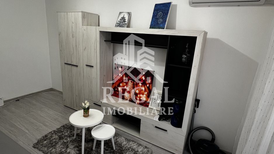 Apartament 2 camere de închiriat | Zona Centrală | Etaj 2 | Parcare - Poză 2
