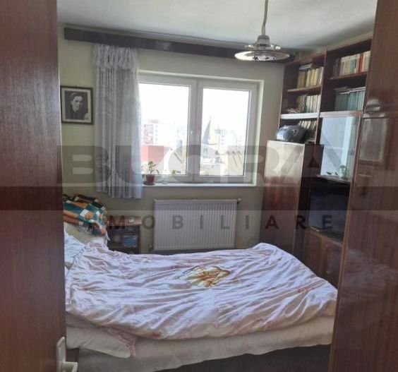 Apartament cu 3 camere, 66 mp, etaj intemediar, garaj, Zona Minerva - Poză 4