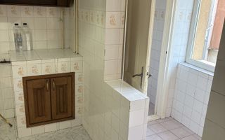 Apartament  2 camere  Soarelui etaj intermediar - Poză 3