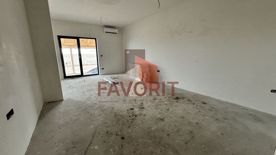 Duplex in Mosnita | 4 camere | Toate utilitatile | Asfalt - Poză 5
