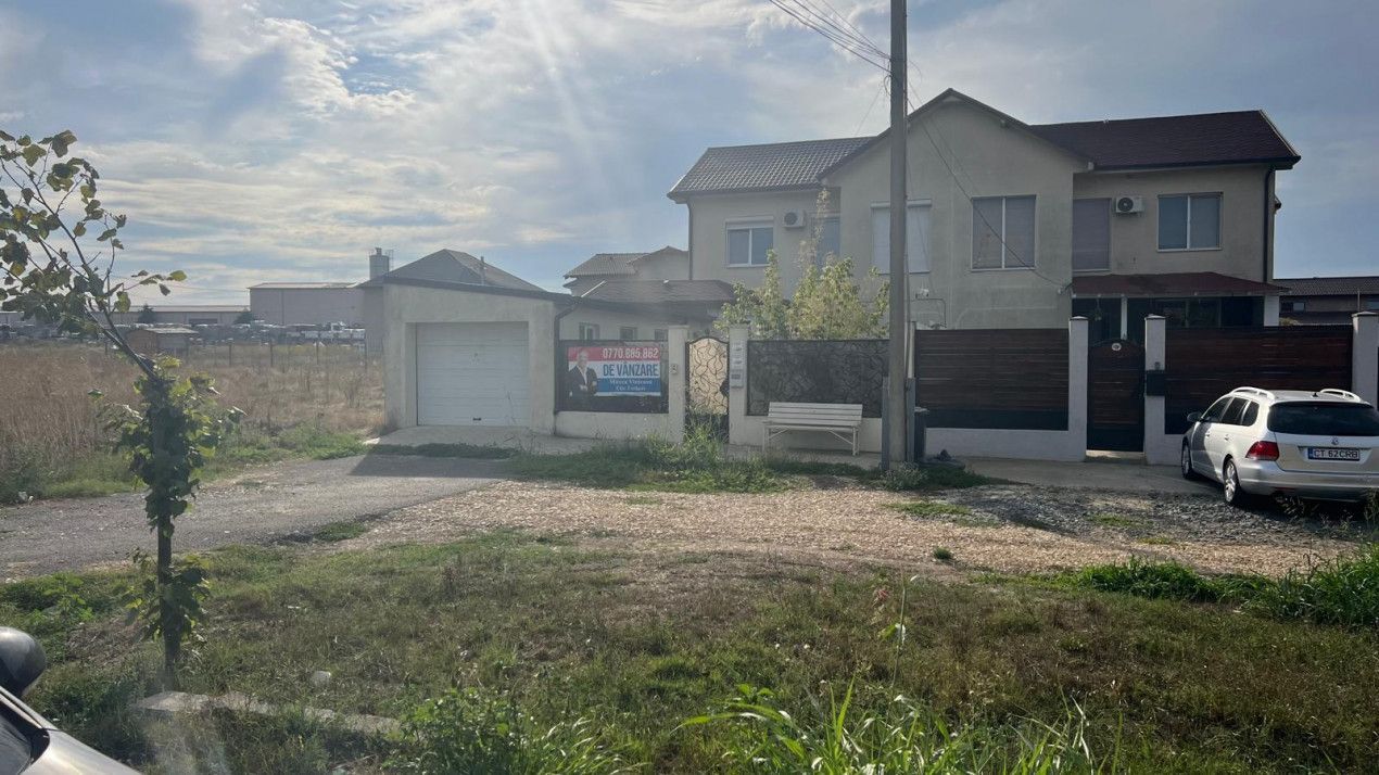 Techirghiol - Vila cocheta P+1 situata la drumul national, in perfecta stare. - Poză 14