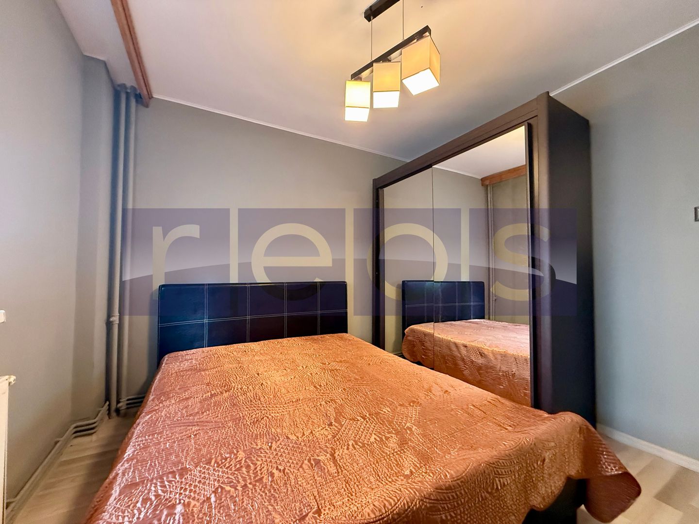 VÂNZARE 3 CAMERE | ZONA TITAN-OZANA | CENTRALA PROPRIE | 2 BĂI - Poză 2